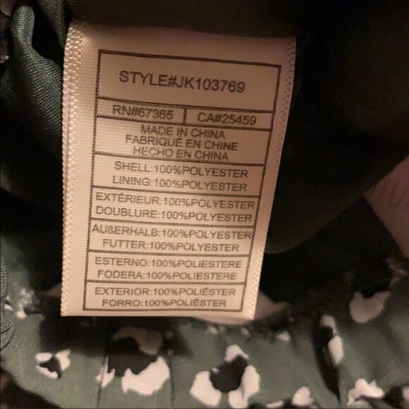 Jack by BB Dakota Sage Jungle Cat Shorts Size Small - Picture 5 of 6